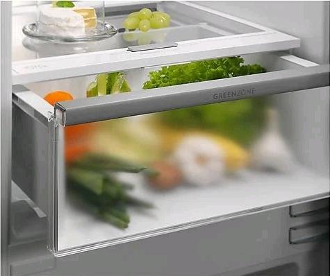 Actual product image Electrolux ENG7TD18S D Built-in Combined Refrigerator (256 l)