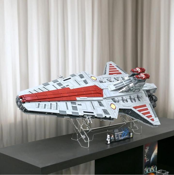 Actual product image iDisplayit Acrylic stand 2 in 1 for LEGO® 75367 SW Venator-class Republic Attack Cruiser