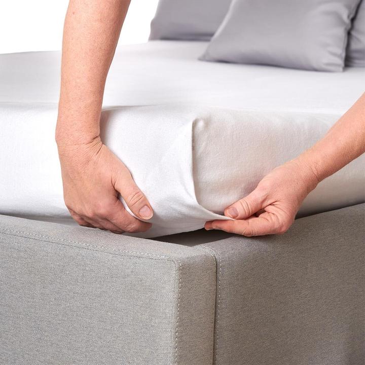 Actual product image Traumschlaf Fine beaver house sheet bed sheet (220 x 260 cm)