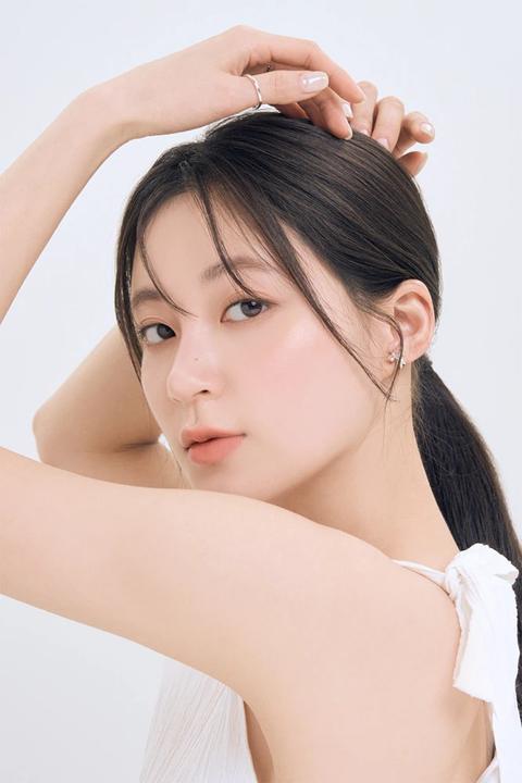 Image du produit Rom&Nd Eclaircisseur transparent 01 Voile ensoleillé (01 SUNKISSED VEIL, 5.38 g)