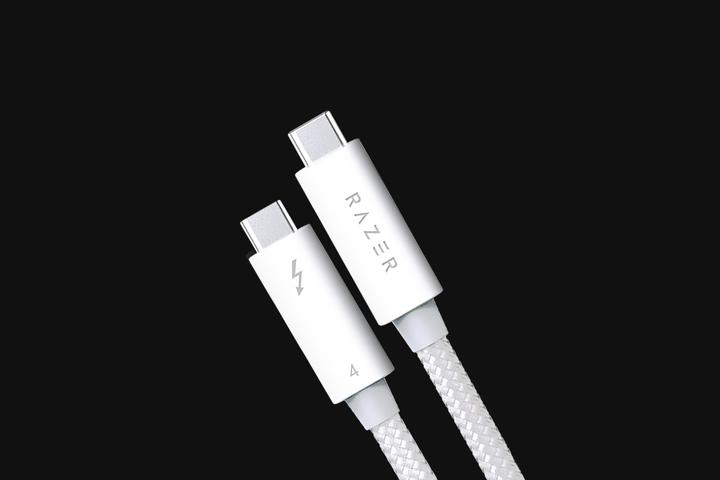 Produktbild Razer USB C — USB C (2 m, USB 4.0, 100 W)