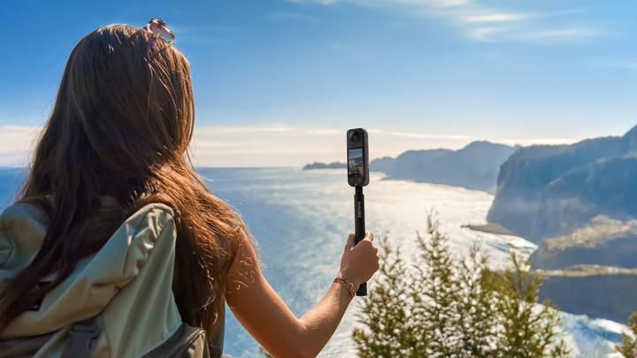 Produktbild Insta360 X4 Adventure Bundle (30p, Bluetooth, WLAN)