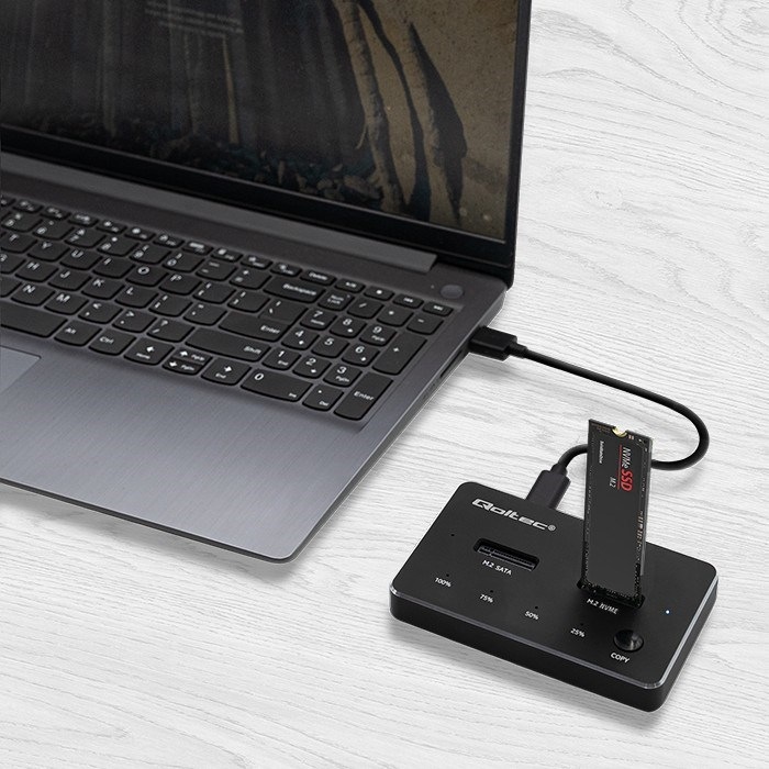 Actual product image Qoltec M.2 SSD drive docking station