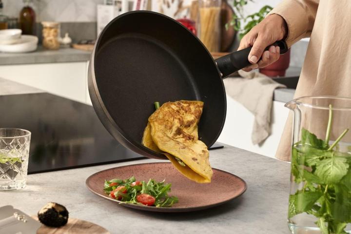 Produktbild Fissler Pfannenset 2tlg Steelux Pro Pfanne 24 cm Levital Classic Pfanne 28 cm (Pfannenset + Topfset, Stahl)