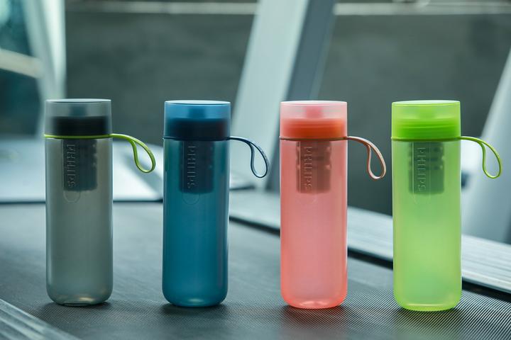 Actual product image Philips AWP2722GRR AdventureGoZero Bottle Drinking Bottle with Filter grey (0.59 l)