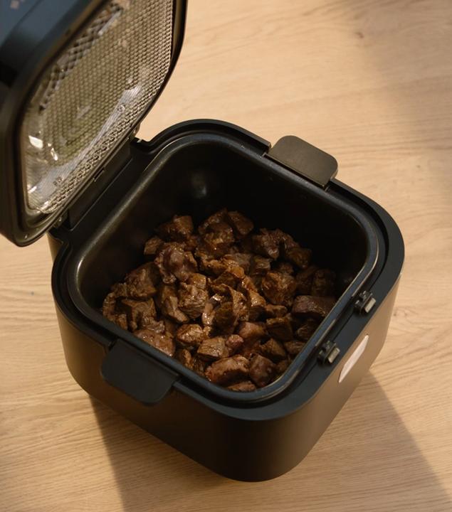 Image du produit Beko Friteuse numérique à air chaud avec cuisson vapeur et programmes automatiques