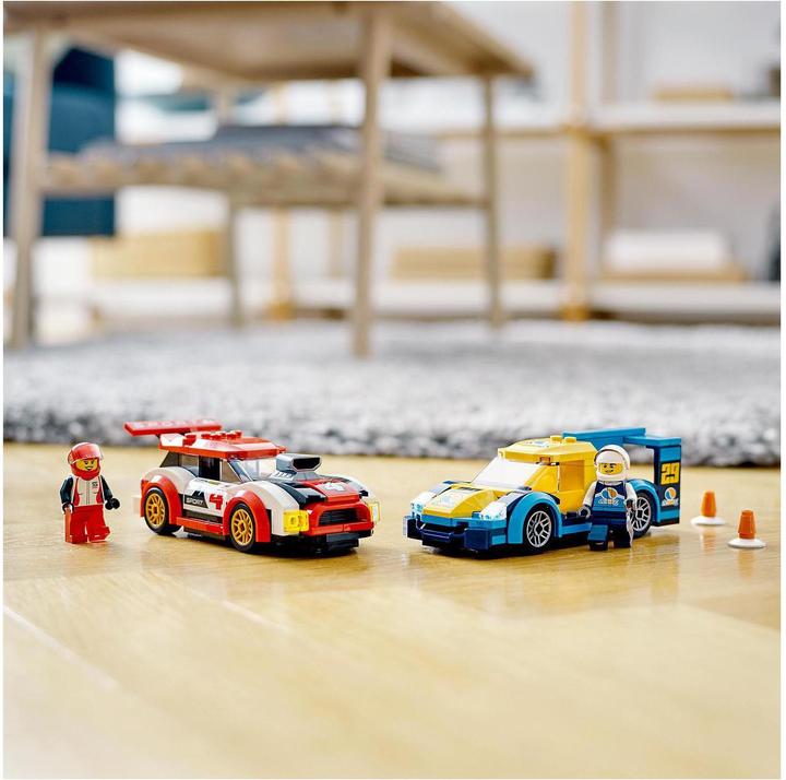 Produktbild LEGO Rennwagen-Duell (60256, LEGO City)