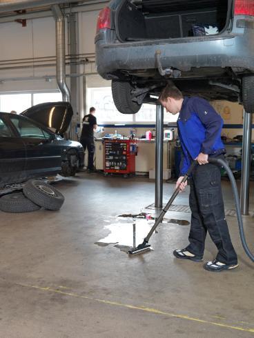 Actual product image Nilfisk Attix 30-01 220-240V (Wet dry vacuum cleaner)