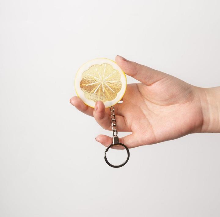 Actual product image Yumazing Keyring pendant lemon slice