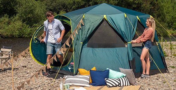 Image du produit Coleman BlackOut (Tente igloo, 20.60 kg, 8 personnes)