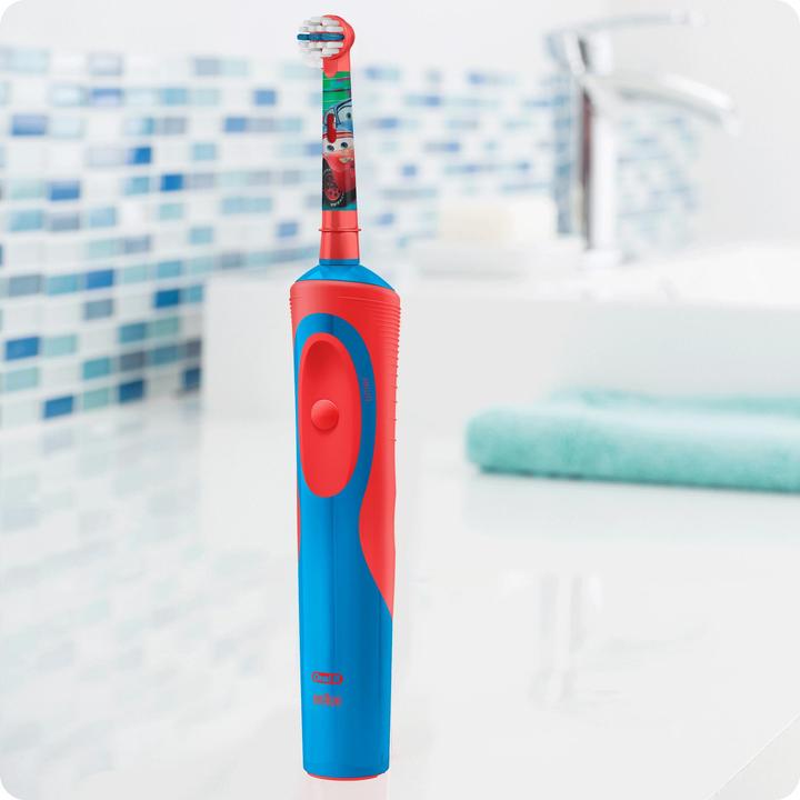 Actual product image Oral-B Stages Power (Oscillating toothbrush)