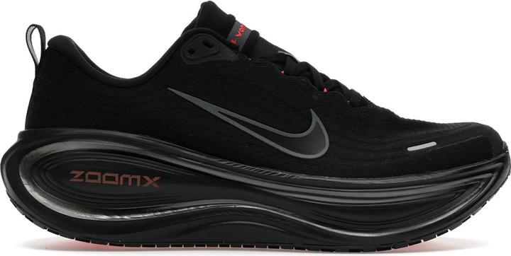 Image du produit Nike Vomero Plus Black Bright Crimson (46)