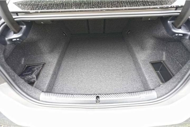Image du produit Aristar Bac de coffre pour BMW Série 5 (G60) Berline à partir de 2023