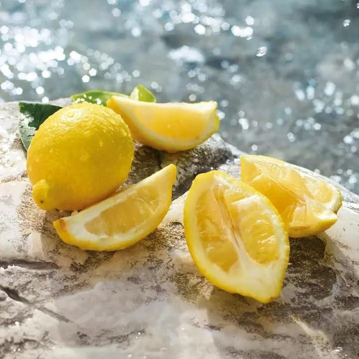 Actual product image Dolce & Gabbana light blue (Eau de toilette, 200 ml)