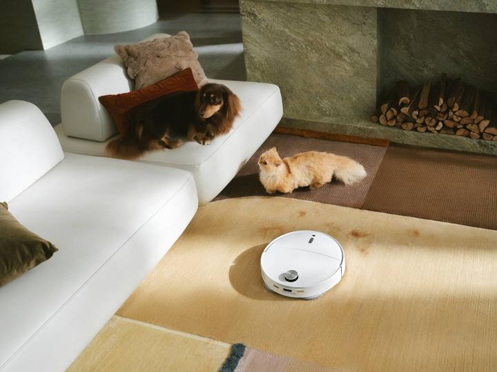 Actual product image Roborock Qrevo Curv 2 ProX (25000 Pa, Wiping pads (rotating))