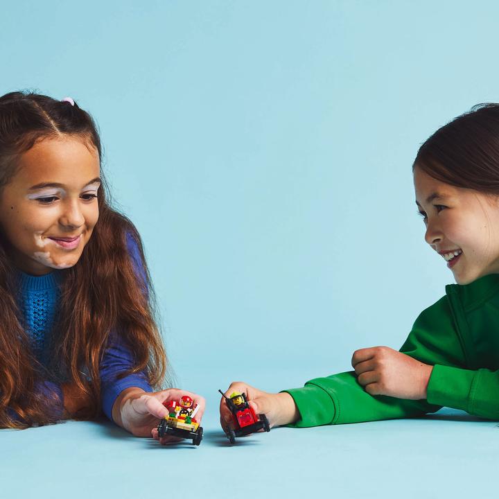 Image du produit LEGO Pizzalieferwagen vs. Löschauto (60458, LEGO City)