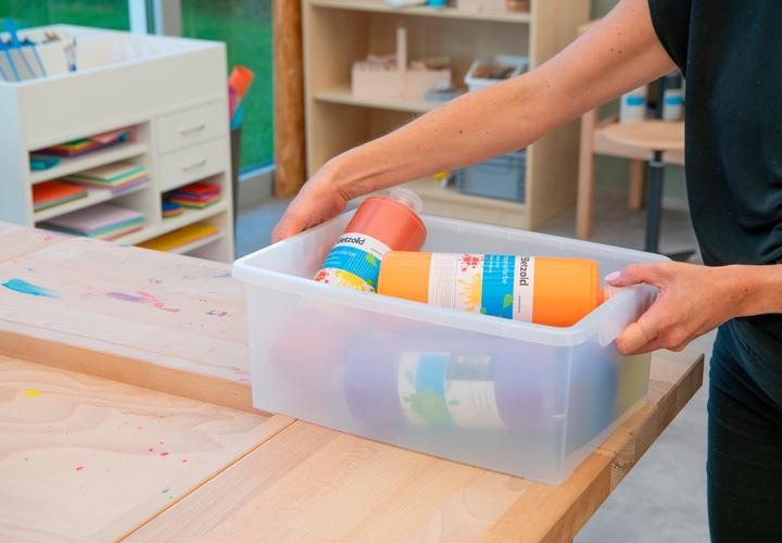 Actual product image Betzold Aufbewahrungsbox, 16 x 39,5 x 27,5 cm, weiss-transparent, ohne Deckel (39.50 cm, 11.60 l)