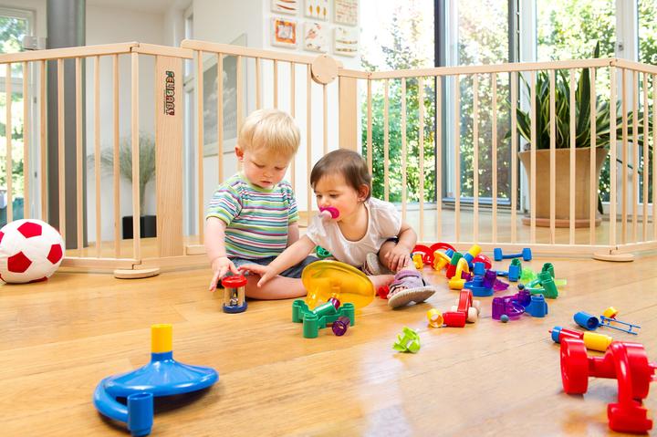 Image du produit Felibaby Strolch® 1+7 - Parc pour bébé Parc pour bébé Barrière de sécurité en hêtre massif (205 cm, 95 cm, Hêtre)