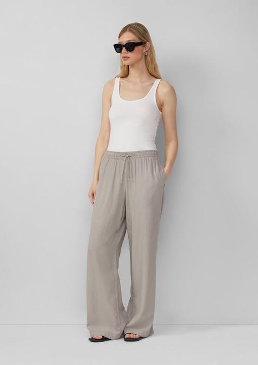 Actual product image S.Oliver Hose Leinenmixhose mit Gummizug und weitem Bein (W38/L32)