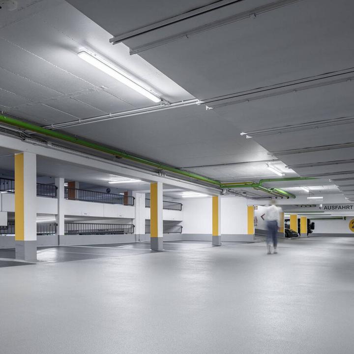 Image du produit Trilux Luminaire LED pour locaux humides (4400 lm)