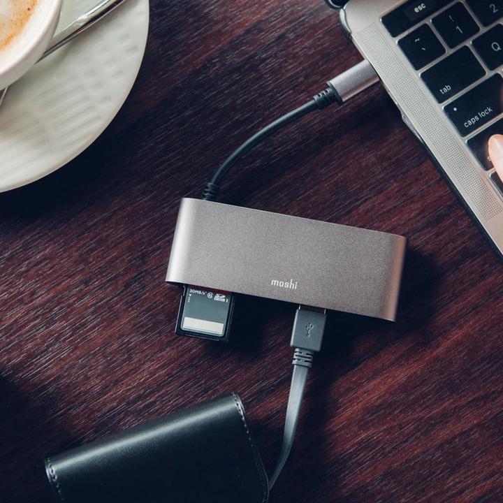 Actual product image Moshi 99MO084213 USB 3.0 (3.1 Gen 1) Type-C (USB-C, 1 Ports)