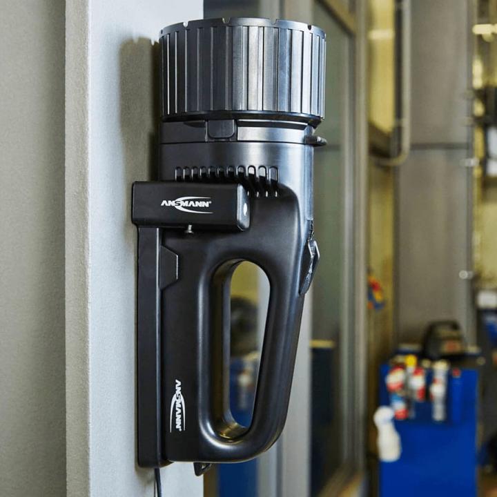 Image du produit Ansmann Lampe à main à piles noire (27.50 cm, 330 lm)