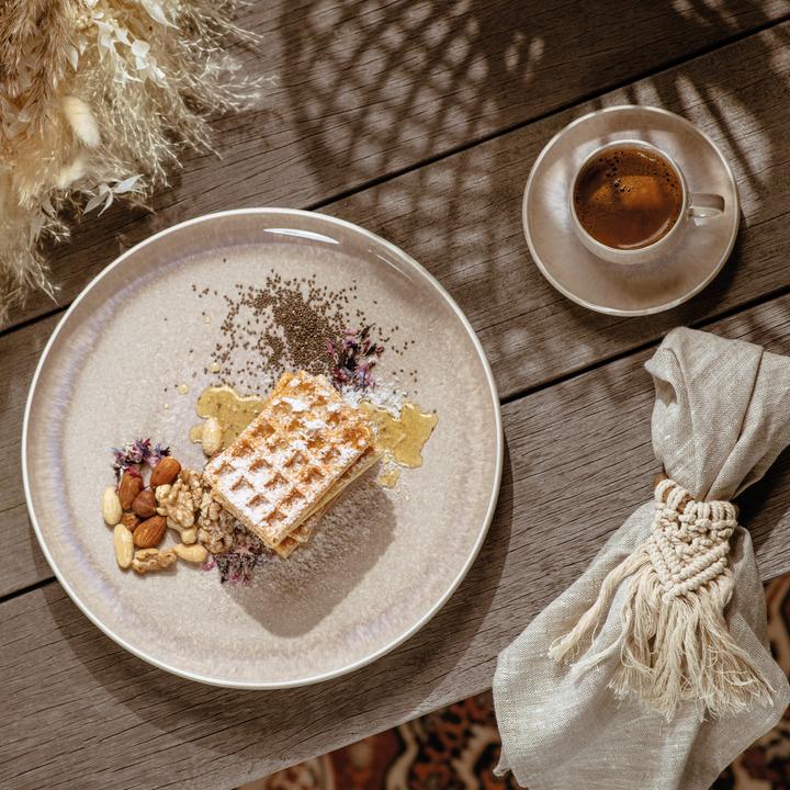 Produktbild Like. by Villeroy & Boch Teller Perlemor Sand (1 x, 27.10 cm)