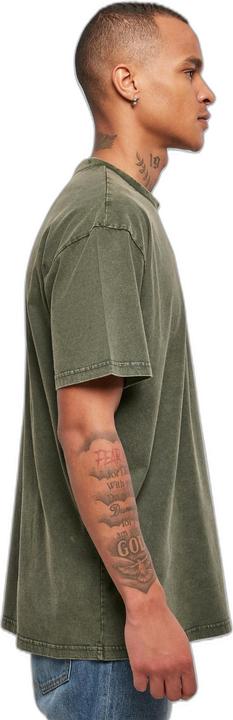 Actual product image Urban Classics Oversized Small Embroidery Tee (L)