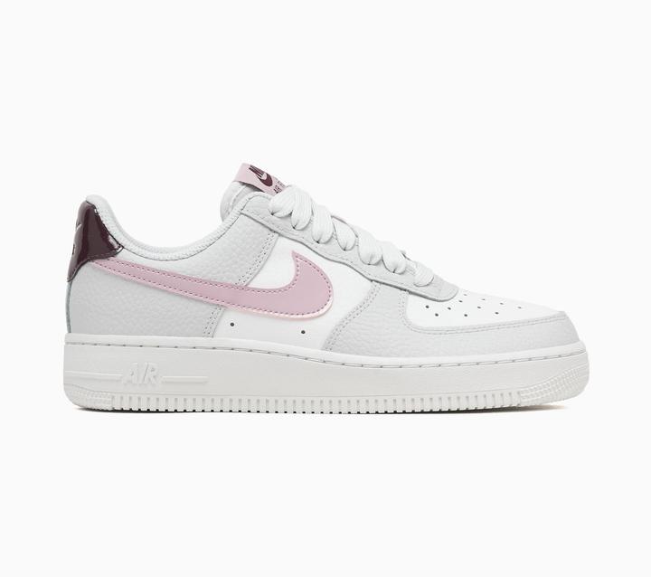 Immagine prodotto Nike Women's Air Force 1 '07 (44)