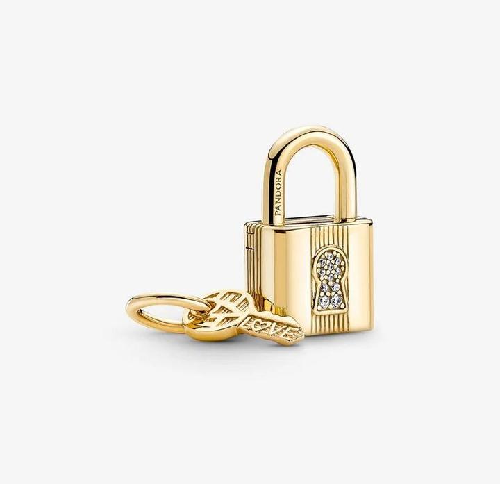 Actual product image Pandora 14k Gold Padlock & Key Charm (Metal, Gold plated)