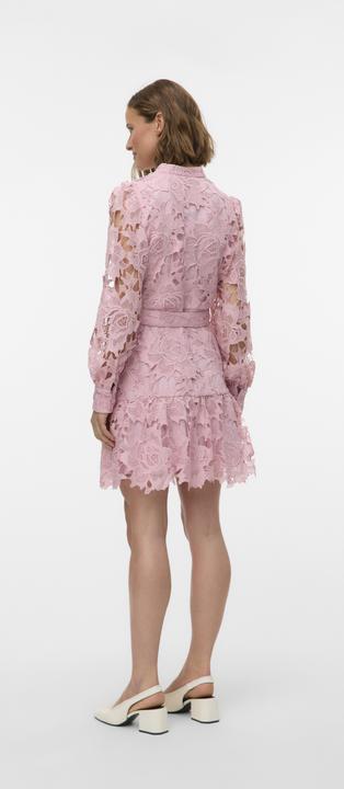 Actual product image Vero Moda VMARIANA Kurzes Kleid Kleid aus Spitze (S)