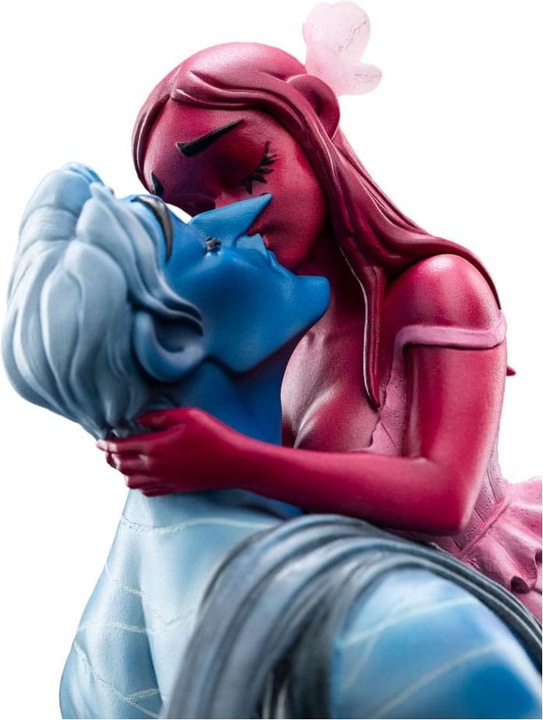 Actual product image Weta Workshop Lore Olympus Mini Statue Hades and Persephone's First Kiss 31 cm