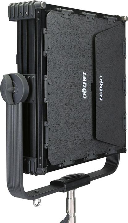 Actual product image Ledgo S150MC Bi-Colour (High Output / Soft Lighting) (Studio light)