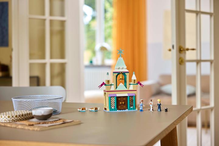 Image du produit LEGO Le château d'Arendelle (43265, LEGO Disney)