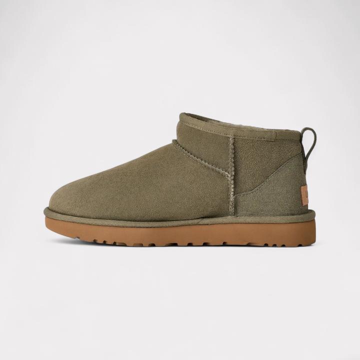 Actual product image Ugg Classic Ultra Mini (38)