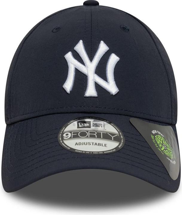 Actual product image New Era 9Forty Snapback Cap - Recycled New York Yankees