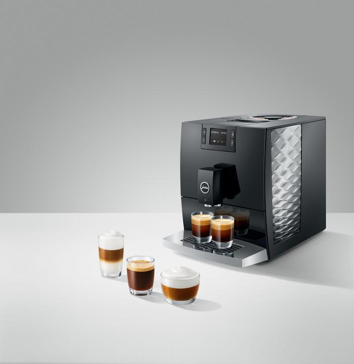 Actual product image Jura C8 Piano Black (EA)