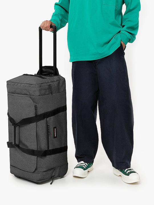 Actual product image Eastpak Reistas / Weekendtas / Handbagage - Leatherface - 26 cm - Zwart (104 l)