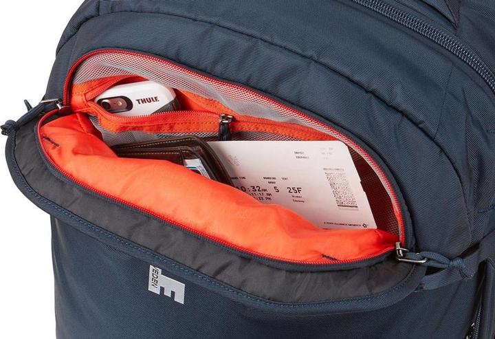 Actual product image Thule Subterra Wheeled Duffel (56 l)