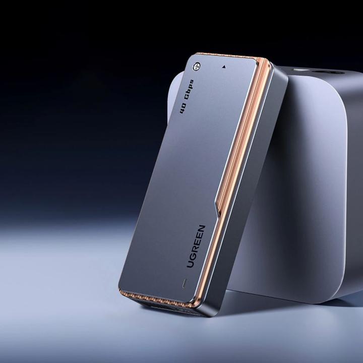 Produktbild Ugreen - Hard Drive Enclosure (65727) - M.2 NVMe/SSD, 40Gbps, 8TB, with Type-C Cable - Grey (M.2)