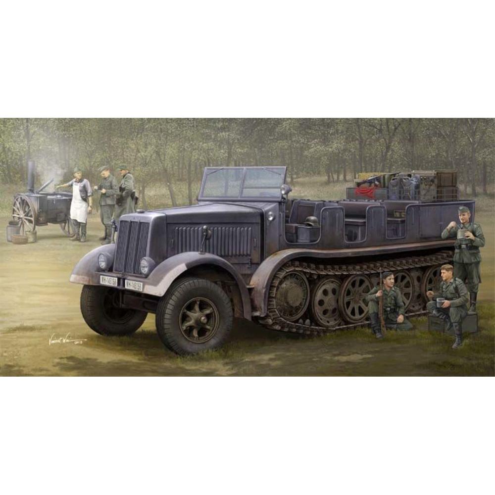 Trumpeter Sd.Kfz.8(DB9)Half-Track Artillery Tractor