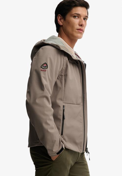 Immagine prodotto Superdry Giacca Softshell Trekker con Cappuccio (M)