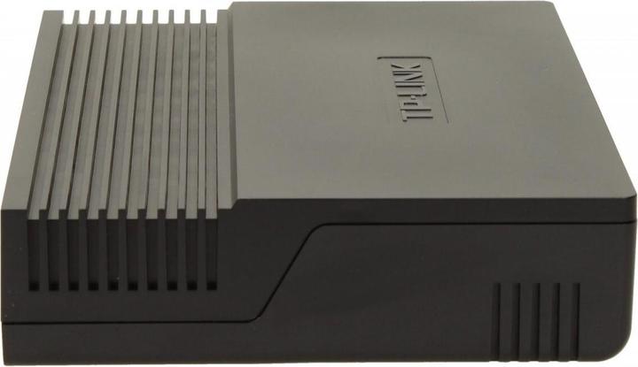 Actual product image TP-Link Tl-Sf1016d (16 Ports)