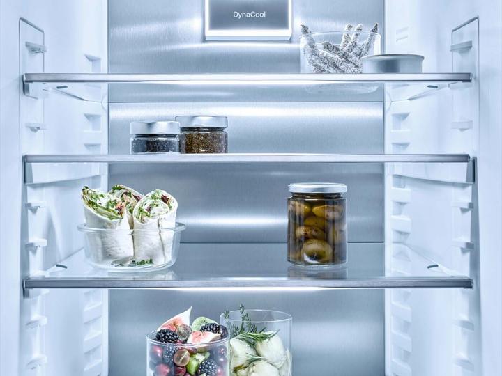 Actual product image Miele KFN 4898 AD (362 l)