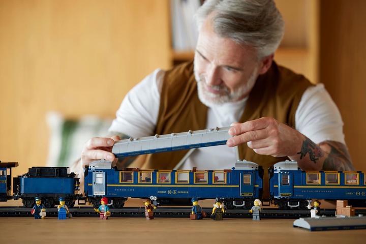 Immagine prodotto LEGO 21344 L'Orient Express (21344, LEGO Ideas, Set LEGO rari)