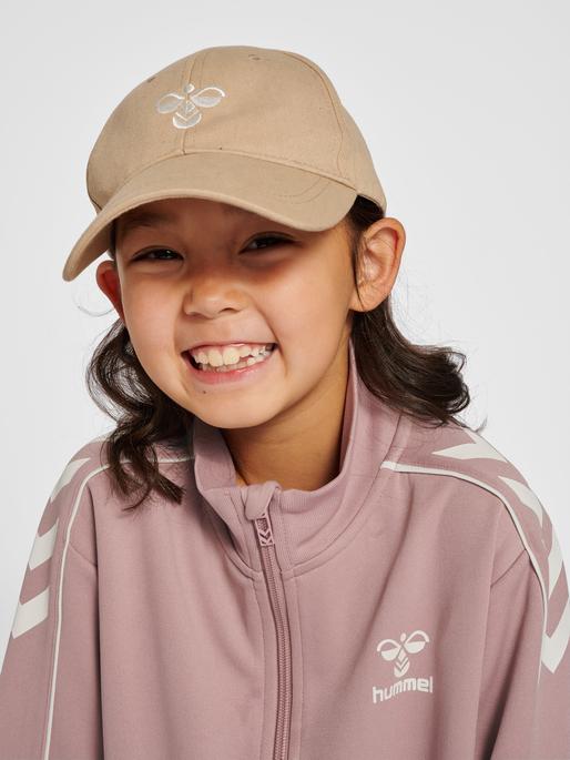 Actual product image hummel Track Tracksuit (164)