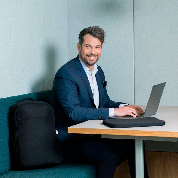 Produktbild Dicota Base XX (17 l)