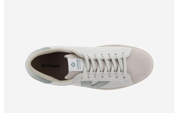 Actual product image Victoria Sneaker Jade (40)