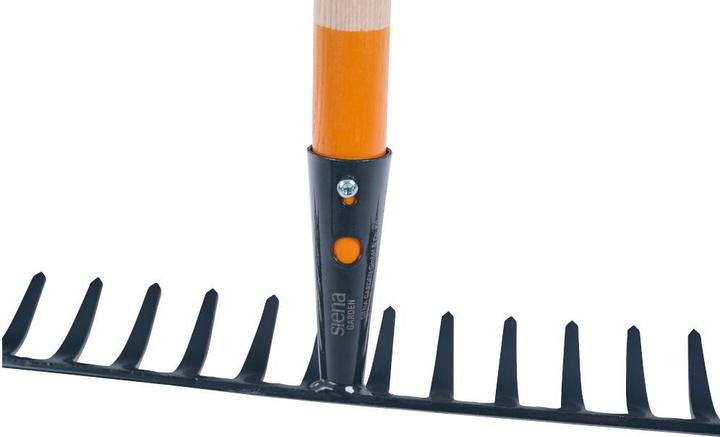 Actual product image Siena Garden Garden rake 14 tines, 34.5 cm with handle 28 x 1400 mm
