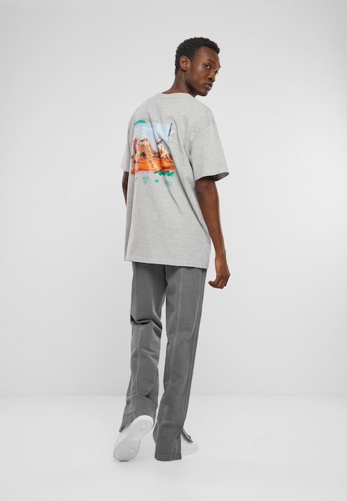 Actual product image Urban Classics Do The Unexpected Oversize Tee - 139535 (XL)